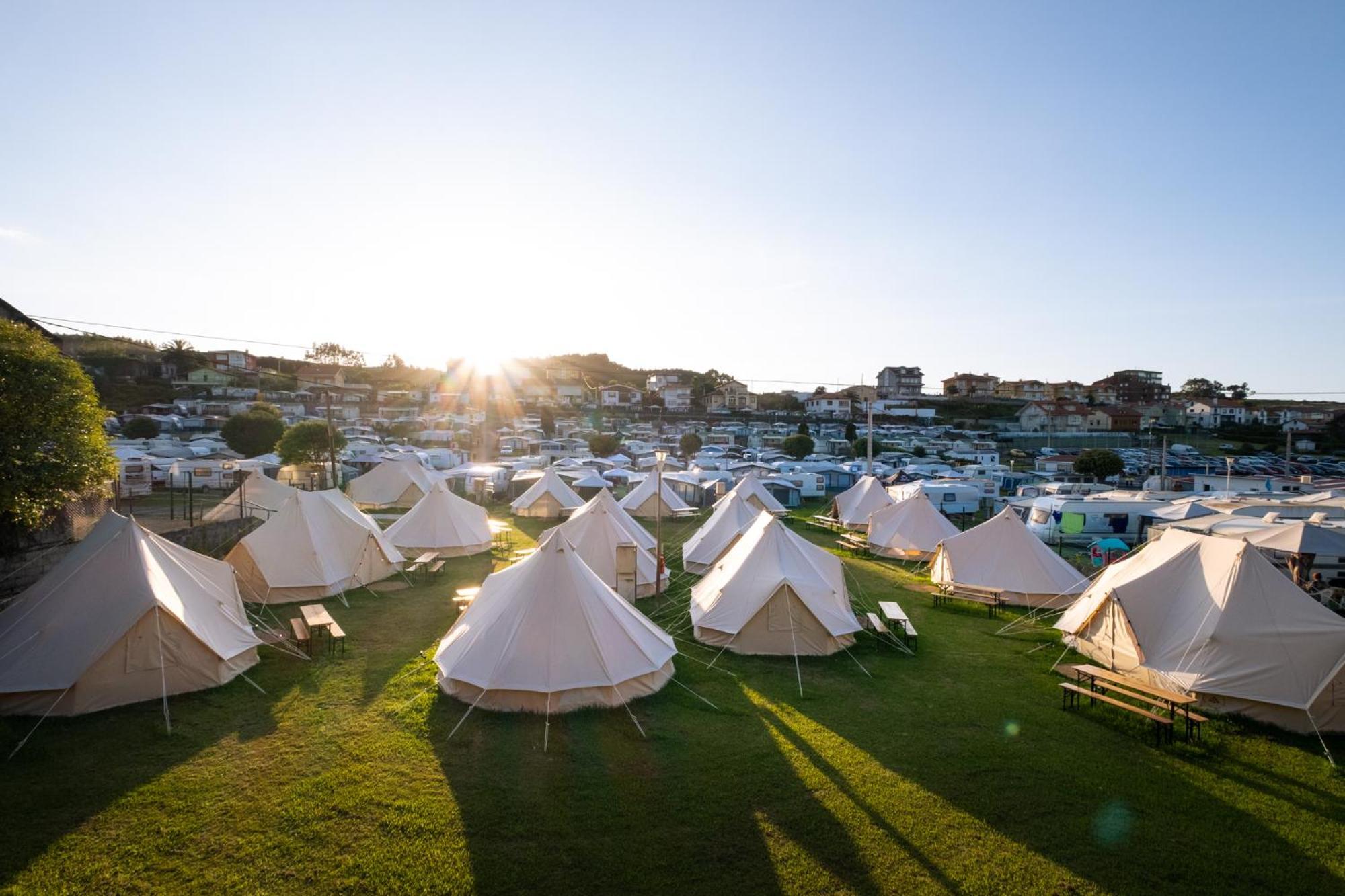 Kampaoh Castrillon Hotel Naveces Екстериор снимка